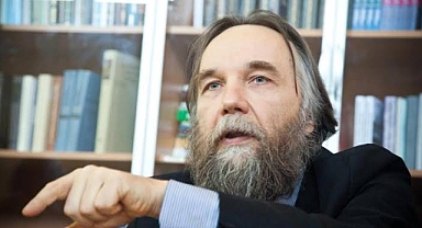 Putin'in Delisi Aleksandr Dugin, Türkiye'yi Tehdit Etti