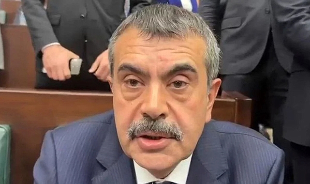 Tarihin En Kötü Milli Eğitim Bakanı Yusuf Tekin Mülakatları Savunmaya Devam Ediyor