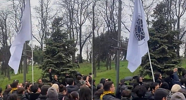 YTÜ'de Ağaç Süslemek İsteyen Öğrencilere Mürtecilerden Tekbirli Engelleme Girişimi