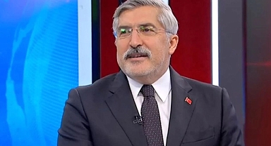 AKP'li Hüseyin Yayman Mikrofonu Açık Unuttu: O Gelmiyor Bu Gelmiyor