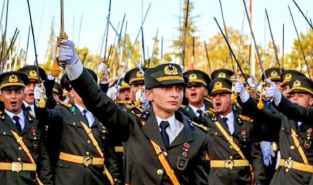 Atatürkçü Teğmenlere Sözlü Savunmalarında Skandal 'İbadet' Soruları: 'Deizm Hakkında Ne Düşünüyorsunuz?'
