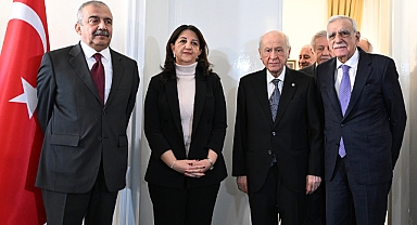 Avrupa'da Yaşayan Ülkücülerden, Devlet Bahçeli'nin Başlattığı Çözüm Sürecine Karşı Bildiri