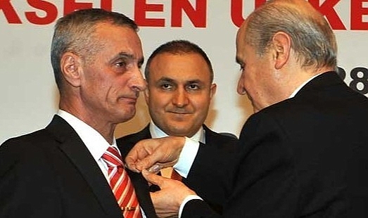 Emekli Korgeneral Engin Alan, Bahçeli'nin İmralı Çıkışına Destek Verdi