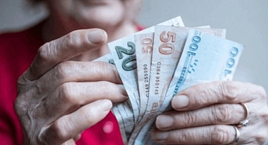 En Düşük Emekli Maaşı Düzenlemesi Meclis'te Kabul Edildi