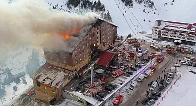 İş Güvenliği Uzmanı Açıkladı: Bolu'daki Otel Faciasında Yangın Merdivenlerini Halıyla Kaplamışlar