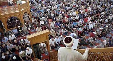 İstanbul Valiliği'nden Kamu Kurumlarına 'Personelin Cuma Namazına Gitmesini Engellemeyin' Yazısı
