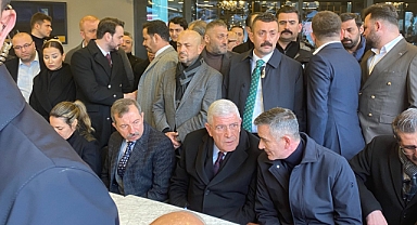İYİ Parti Genel Başkanı Müsavat Dervişoğlu, Zafer Partisi Genel Başkanı Ümit Özdağ'a Destek İçin Çağlayan Adliyesi'ne Geldi