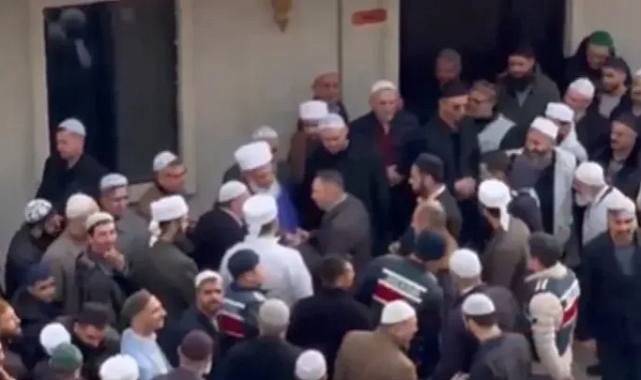 Mürteci Menzil Örgütünde Taşlı Sopalı Liderlik Kavgası: 'Bunlar Cami Avlusuna İşediler'