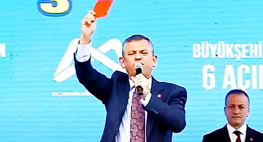 Özgür Özel'in 'Büyük Sürprizi' Belli Oldu: İktidara 'Kırmızı Kart' Gösterdi