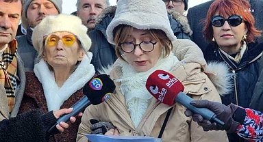 90 Yaşındaki Gönül Özdağ, Silivri Cezaevindeki Oğlu Ümit Özdağ'ı Ziyaret Etti