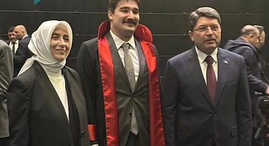 AKP'li Özlem Zengin, Erdoğan'la Tanıştırdığı Yeğeni Hakkında Konuştu: Sınavları Kazandı, Torpillik Bir Durum Yok