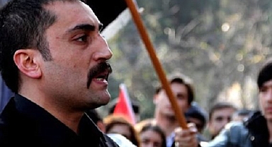 Caner Kara İmza Gününde Saldırıya Uğradı
