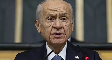 Çözüm Süreci İhanetinin Başrolü Devlet Bahçeli Teröristbaşının Çağrısını Değerlendirdi: Kutlu Bir Dönemin Eşiğindeyiz