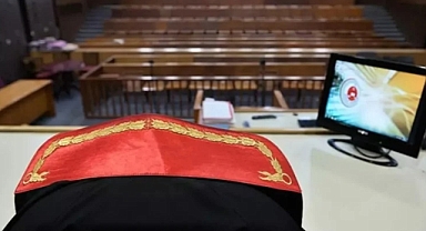 HSK Müfettişinden Yasak Aşk Pazarlığı: Yakalanınca 'Senin Tayinine Yardımcı Oldum' Diyerek Yardım İstedi 