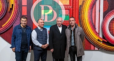 MHP-DEM Yakınlaşması Tam Gaz: MHP'li Celal Adan, Kürtçü Ahmet Güneştekin'in Sergisine Katıldı