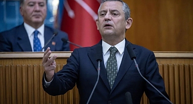 Özgür Özel Sürecin Esasına Değil Usulüne Karşı Çıktı: Başı Sonu Demokratikleştirilmelidir