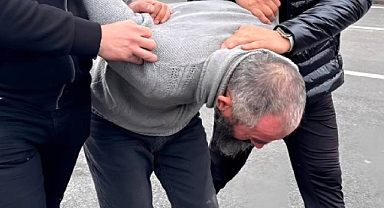 Sosyal Medyada AKP'li Cumhurbaşkanı Erdoğan'a Hakaret Eden Şahıs Suriye'de Yakalandı