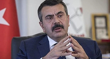 AKP'li Bakan Tekin'den Öğretmenlere Tehdit: Yaptırımlara Katlanmakla Mükellefler