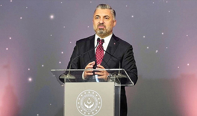 AKP'nin Sansür Komiseri Ebubekir Şahin, Maltepe Mitingini Yayınlamayan Yandaş Medyaya Destek Verdi