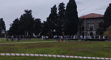 Boğaziçi'nde Kayyum Rektör, Eylem Yapılan Alana Hayvan Gübresi Döktürdü