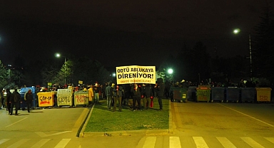 ODTÜ'ye Polis Baskını: 9 Öğrenci Gözaltına Alındı