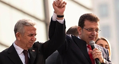 Son Cumhurbaşkanlığı Anketi: Erdoğan İki Adaya da Kaybediyor, Fark Azaldı