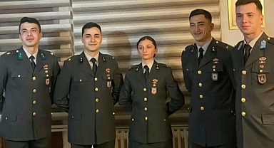 TSK'dan İhraç Edilen Atatürkçü Teğmenlerden Biri Daha Kararın İptali İçin Dava Açtı: Yaptığınızın Planlı Olduğunu Kabul Edin Diye Direttiler