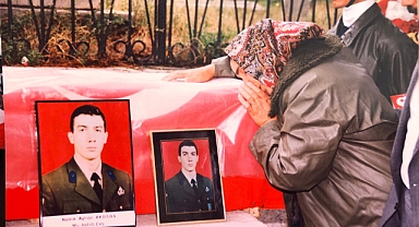 Bir Yanda Gözyaşlarıyla Sabahlayan Şehit Anneleri, Bir Yanda Terörist Elebaşına Göz Ameliyatı