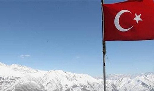 Kahraman Türk Askeri Irak'ın Kuzeyinde Bölücü Terör Örgütü PKK'nın Döşediği Mayınla Yaralandı