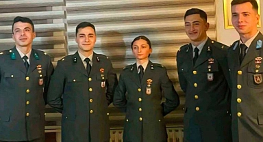 Atatürkçü İhraç Teğmenlere Selam Vermek Yasak