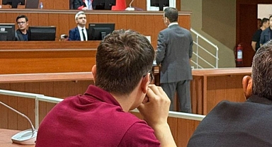 CHP'nin Cumhurbaşkanı Adayı İmamoğlu, Hakim Karşısında: 'Biz Yargılanmıyoruz, Direkt Cezalandırılıyoruz'