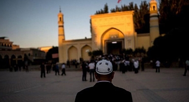 Uygur Türkleri Bayramı Değil Zulmü Yaşıyor