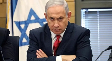 İsrail'de Netanyahu'nun Katliam ve Yolsuzlukların Gölgesindeki İktidarı Sallanıyor