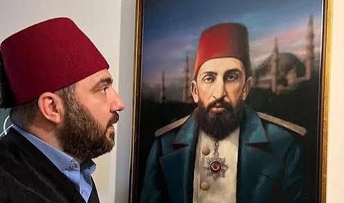 İstibdad Torunu Sahtekârlıkla Suçlanıyor: Abdülhamid Kayıhan Osmanoğlu Hakkında Soruşturma