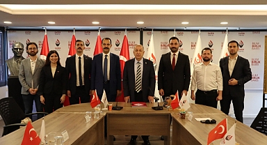 Milliyetçi Kongre Derneği, Zafer Partisi Lideri Ümit Özdağ’ı Ziyaret Etti