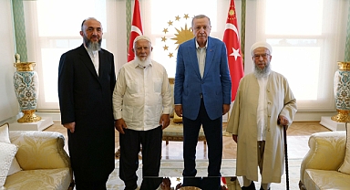 AKP'li Cumhurbaşkanı Erdoğan, İsmailağa 'Heyeti'ni Kabul Etti