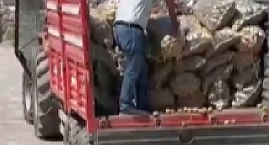 Çiftçi Protesto İçin Emeğini Bedava Dağıttı, Ticaret Bakan Yardımcısı ‘Halkı Kin ve Düşmanlığa Tahrik’ Dedi