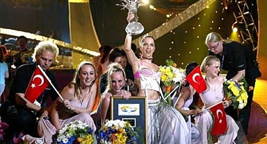 Eurovision Şarkı Yarışması'nın Logosu Yenilendi