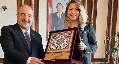 Kara Para Aklamakla Suçlanan 'Fenomen'in Üzerinden 'İstanbul Polis' İbareli Kimlik Çıkmış