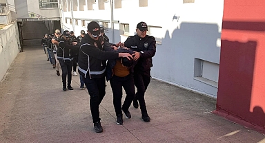 Kumar Borcu Olan Polis Memuru Özel Harekatın Mühimmat Deposunu Boşalttı: 239 El Bombası, 262 Bin Fişek Kayıp