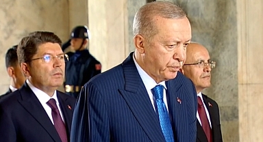 Yüksek Askeri Şura Üyeleri Erdoğan Başkanlığında Anıtkabir’i Ziyaret Etti