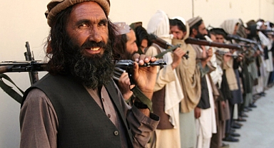 Depremden Çok Taliban Öldürüyor: Afganistan'da Kadınlar Çifte Felaket Altında