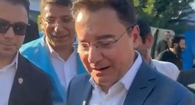 Eski AKP'linin Milletle İmtihanı: Ali Babacan’ın Bir Çocuğa Verdiği 50 Lira Tepki Çekti