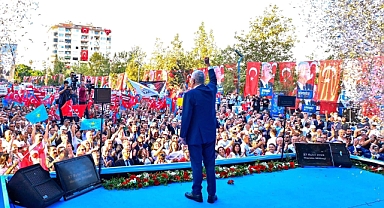 İYİ Parti Mersin'de Miting Düzenliyor