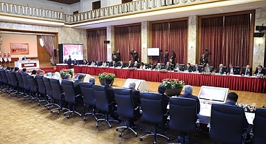 'MHP Kökenli Birisi Olarak Söyleyeyim Öcalan'ın Yaptığı Çok Önemli Bir Liderlik Örneğidir'