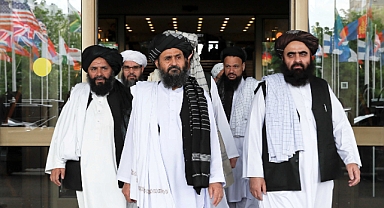Taliban, 'Gayri Ahlaki Faaliyetleri Önlemek Amacıyla' Afganistan'ın İnternetini Tamamen Kararttı