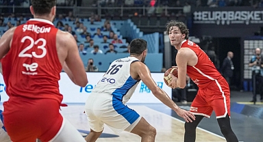 Yunanı Bu Sefer de Parkeye Gömdük: Türk Milli Basketbol Takımı Finale Yükseldi