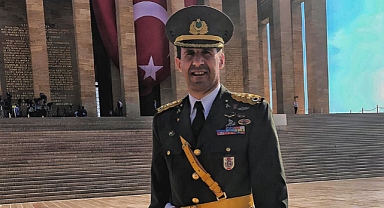 Zincir Kıran Satırlar: Türkiye’nin Dört Bir Yanından Emekli Kurmay Albay Özeller’e Destek Mektupları
