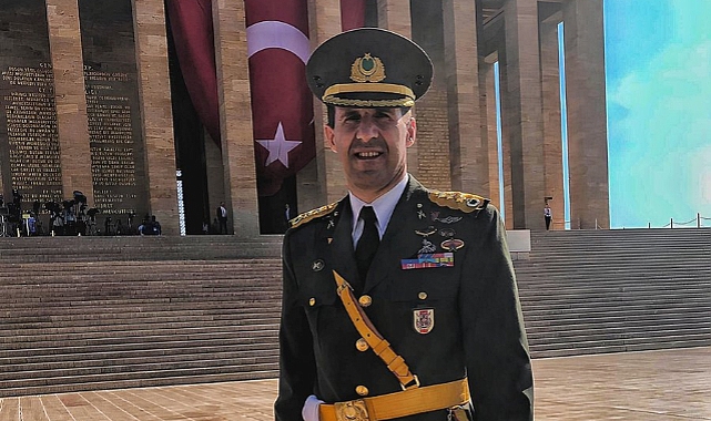 Zincir Kıran Satırlar: Türkiye’nin Dört Bir Yanından Emekli Kurmay Albay Özeller’e Destek Mektupları