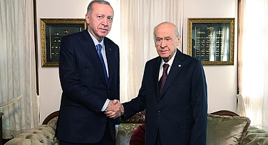 Cumhur İttifakı Yine Ayrı Telden Çalıyor: Erdoğan, Kıbrıs Türkünün İradesine Saygı Duyduğunu Belirtti
